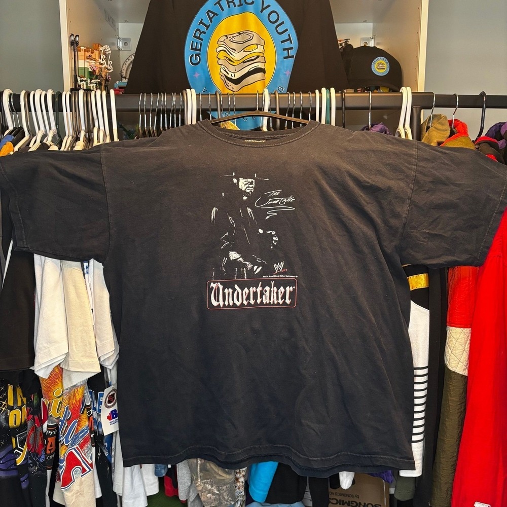 Vintage WWE Undertaker Deadman T Shirt 2XL Black Wrestling Graphic Tee 2000s